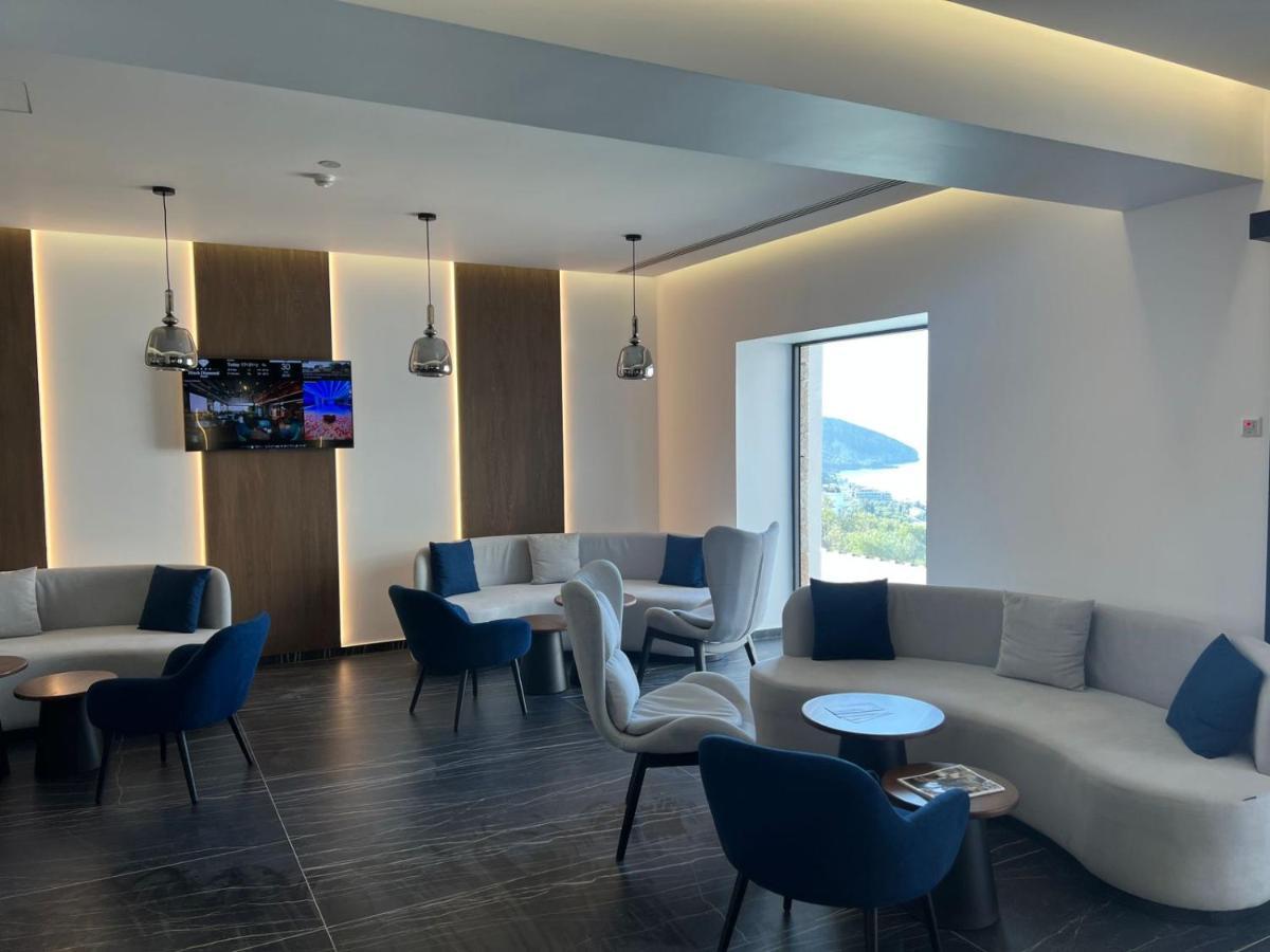 Black Diamond Hotel Dhërmi Kültér fotó